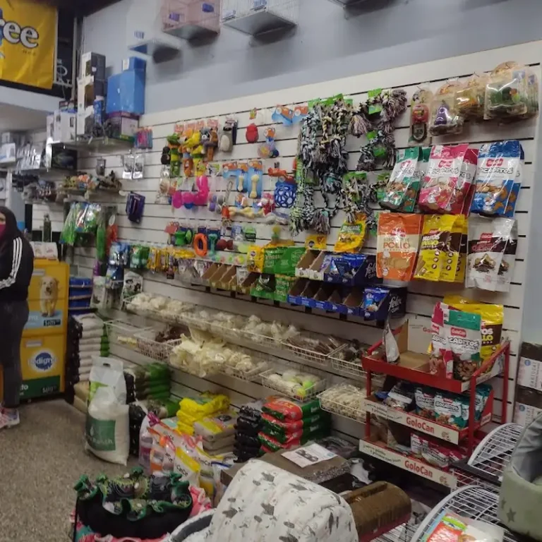 bichitos veterinaria pet shop acuario 768x768